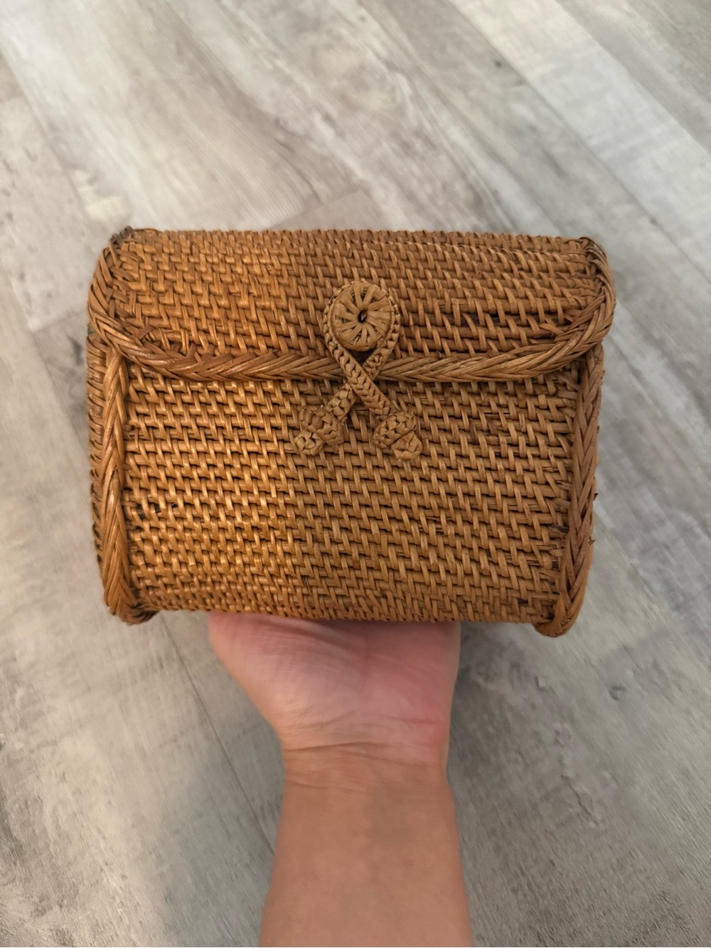 Mini Woven Straw Crossbody Bag - Leather Strap - Picture 13 of 13